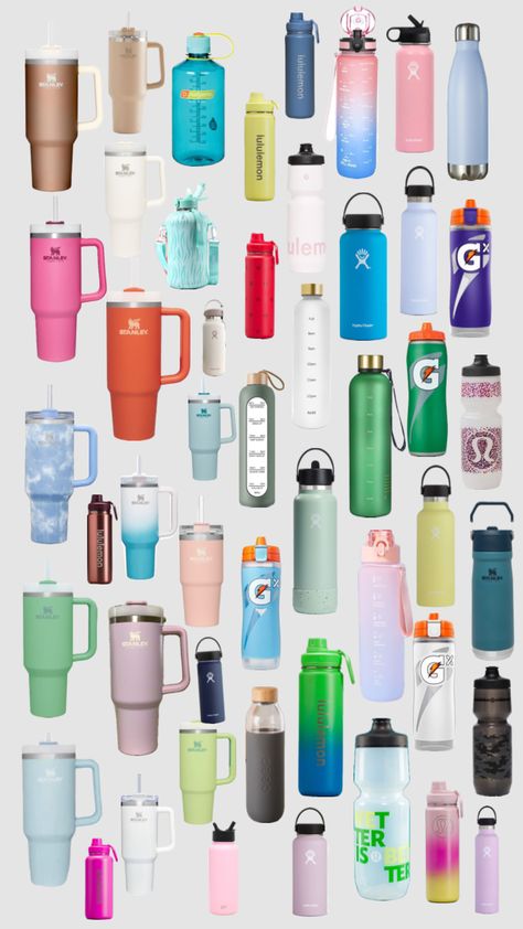 Water Bottle Collection, Trendy Water Bottle, Owala Water Bottle With Stickers, Good Water Bottles, Preppy Water Bottle, Water Bottles For School, Water Bottels, School Routine For Teens, Pretty School Supplies