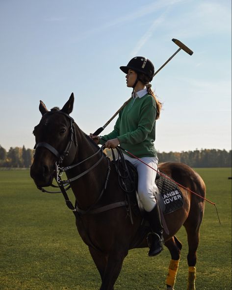 Horse Polo Aesthetic, Old Money Equestrian Aesthetic, Old Money Horse Riding, Polo Sport Aesthetic, Old Money Horse, Polo Horse Riding, Polo Riding, Polo Aesthetic, Polo Ponies