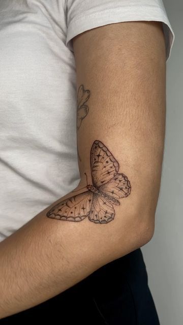 Inner Elbow Tattoos, Butterfly Thigh Tattoo, Borboleta Tattoo, Cosmic Tattoo, Unique Butterfly Tattoos, Upper Back Tattoos, Unique Butterfly, Elbow Tattoos, Small Pretty Tattoos