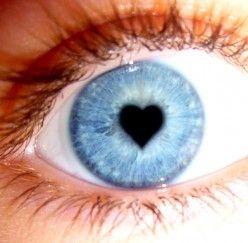 How to Know if Someone's in Love An Eye