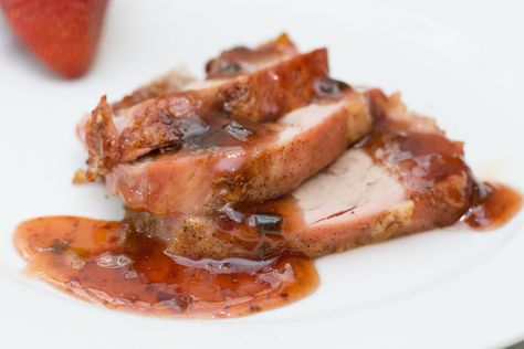 Strawberry Pepper Jelly, Pork Loin Crock Pot Recipes, Pork Roast With Apples, Crockpot Pork Loin, Pork Sauce, Sweet And Sour Sauces, Glazed Pork Chops, Apple Jelly, Strawberry Jelly