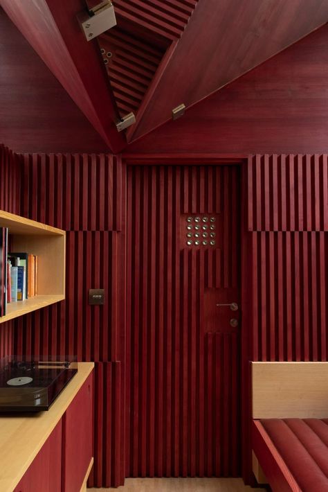 Bamboo Cladding, Writing Room, Timber Battens, Bamboo Panels, Timber Walls, Warm Interior, Wood Cladding, Privacy Screens, Timber Cladding