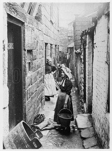 Back-to-back housing at Staithes, Yorkshire. Date late 19th century. By F M Sutcliffe ? Victorian Slums, Poor Child, Victorian Street, Street People, Victorian Life, Uk History, Victorian London, London History, Victorian Photos