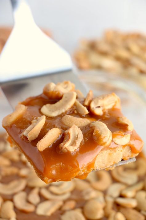 Butterscotch Caramel Cashew Bars Cashew Bars, Caramel Cashew, Butterscotch Caramel, Caramel Bars, Poke Cakes, Cake Bars, Incredible Recipes, Brownie Bar, Easter Dessert