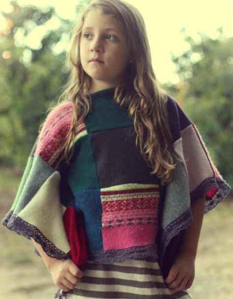 Find a use for those sweaters in the back of your closet with this Boho Style Patchwork Poncho. This guide demonstrates how to make a poncho that is made from warm and cozy patchwork squares. This great example of upcycled clothing uses fabric scraps or old unworn sweaters, saving you time and money. You can use any colors, fabrics, or patterns that fit your personality. Quick and easy sewing projects like this one are perfect for beginners. Pair this homemade poncho with a striped dress and boo How To Make A Poncho, Make A Poncho, Poncho Tutorial, Patchwork Poncho, Patchwork Squares, Upcycled Sweater, Sweater Poncho, Boho Sweater, Upcycle Sweater