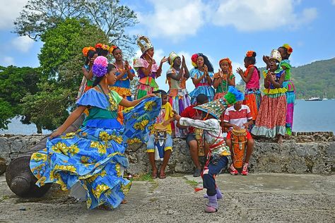 10 Fascinating Facts About Caribbean Culture - WorldAtlas Caribbean Style Fashion, Dominica Culture, Caribbean Outfits, Caribbean Fashion, San Blas Islands, Jamaican Culture, Caribbean Style, Caribbean Culture, Mangrove Forest