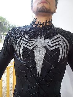 Spiderman Venom Costume, Spiderman Costumes, Venom Cosplay, Venom Costume, Realistic Costumes, Spider Man Suits, Venom Eddie, Comic Con Costumes, Spider Costume