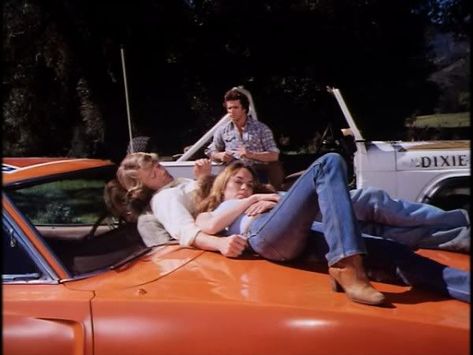 80s Mercedes, Bo Duke, Country People, Dukes Of Hazard, The Fugitive, Catherine Bach, John Schneider, Jodie Sweetin, 70s Tv Shows