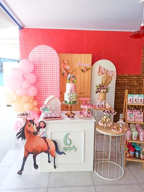 Horse Theme Birthday Party, Spirit Birthday, 3rd Birthday Party For Girls, Horse Birthday Parties, Horse Cake, Cute Birthday Ideas, Horse Party, Girl Birthday Decorations, Horse Birthday