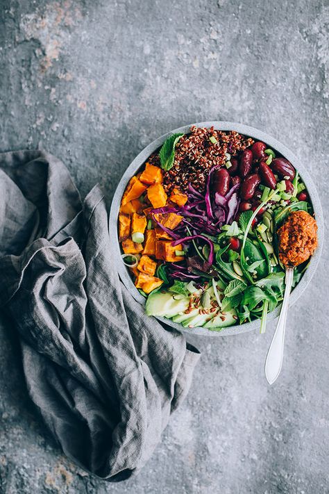 Nourishing Buddha Bowl recipe with sauerkraut and sun-dried tomato dressing #buddhabowl #winterbowl #salad #detox #healthy #vegan | TheAwesomeGreen.com