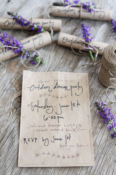 Dinner Party Invitations on twopeasandtheirpod.com - love the script and the fact that she used a brown paper bag Hand Written Invitations Wedding, Hand Written Invitations, Gabby Birthday, Outdoor Dinner Party, Garden Party Invitations, Summer Font, Bridal Shower Menu, Fairy Theme, Dinner Party Invitations