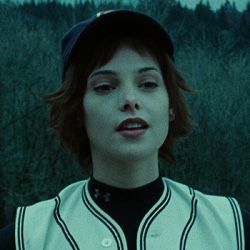 Alice Cullen, Coco, Audio, Baseball, The World, Music