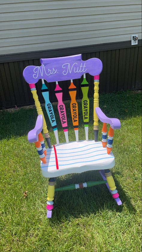 Teacher Painted Chair, Teacher Rocking Chair Painted Diy, Diy Teacher Chair, Teacher Rocking Chair Painted, Classroom Rocking Chair, Teacher Rocking Chair, Teacher Rocking Chairs, Teacher Stool, Teacher Stools