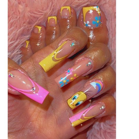 Tweety Bird Nail Design, Tweety Bird Nails, Bird Nail Designs, Tweety Nails, Bird Nails, Matching Nails, Cartoon Nails, Nail Board, Glow Nails