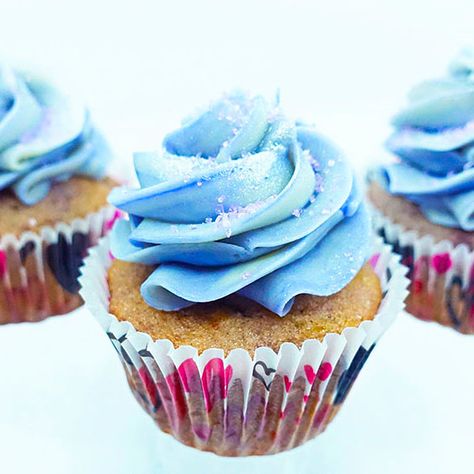 Taro Cupcakes, Babycakes Cupcake Maker, Taro Cake, Cupcake Maker, Purple Sweet Potato, Purple Sweet Potatoes, Cupcakes Recipe, Root Vegetables, Cupcake Recipes