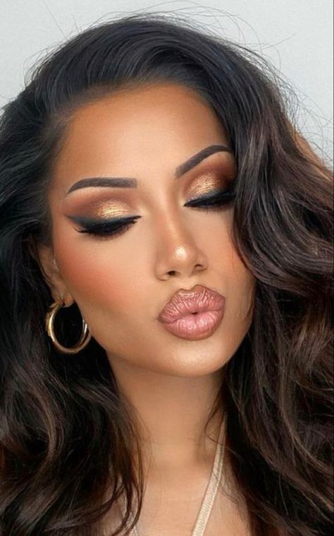 Makeup With Burnt Orange Dress, Bridesmaid Makeup Burnt Orange Dress, Copper Makeup For Green Eyes, Copper Glam Makeup, Chocolate Makeup Looks, Burnt Orange Eyeshadow Looks, Thanksgiving Eyeshadow Looks, Orange Dress Makeup Ideas, Photo Shoot Makeup Ideas