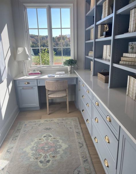 Office Dog Room, Closet Carpet, Corfu House, Wall Panelling Ideas, Homework Nook, Stylish Storage Ideas, Yellow Kitchens, Kitchen Desk Areas, Yellow Kitchen Cabinets