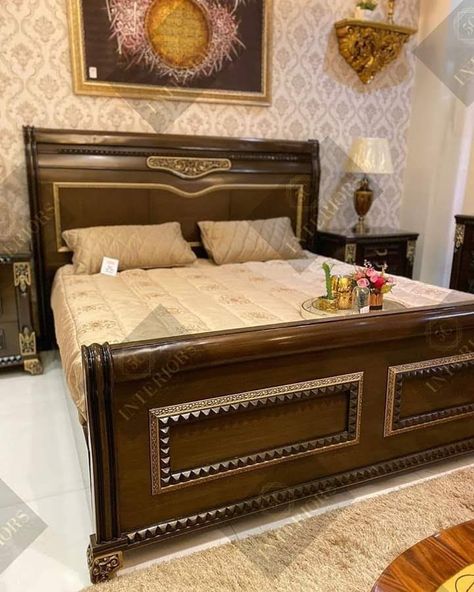 Sagon Wood Bed Design, Sagwan Wood Bed Design, Sagwan Wood Bed Design Modern, Furniture Design Beds Pakistani, Pakistani Furniture, Latest Wooden Bed Designs, Royal Bed Design Wooden, Modern Wooden Bed, Maharaja Bed Design Wooden