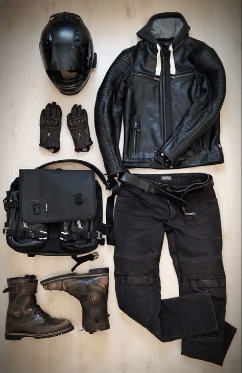 Biker Man Outfit, Biker Gear For Men, Motorcycle Men Outfit, Motorbike Outfit Men, Biker Outfit Men Motorcycles, Biker Outfit Ideas, Biker Fashion Men, Motorcycle Outfit For Men, Bike Outfit Men