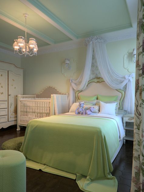 Green Princess Room, Royal Bedroom, Green Princess, Chic Room, Shabby Chic Room, Princess Room, Princess House, Bedroom Green, Girls Room