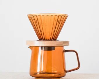 shopvanillabean - Etsy Coffee Carafe, Coffee Stands, Fluted Glass, Coffee Dripper, Coffee Uses, Heat Resistant Glass, Pour Over Coffee, Flute Glass, Stylish Beds