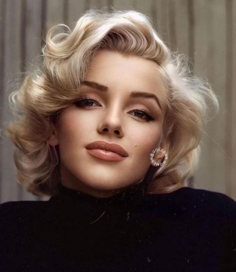 50s Haircuts Women, Hairstyles For Long Curly Hair, Hollywood Glam Hair, Tied Up Hairstyles, Marilyn Monroe Hair, Sweet 16 Hairstyles, Marilyn Monroe Photography, Idda Van Munster, 50s Hairstyles