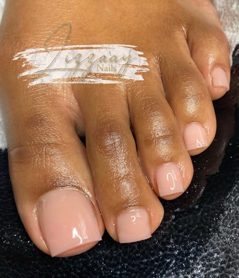 Nude Toes Pedicure, Nude Toes Nails, Nude Toe Nail Designs, Nude Pink Toe Nails, Panama Nails, Nude Toe Nails, Nude Pedicure, Short Classy Nails, Wedding Pedicure