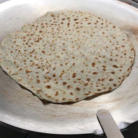 Best Lefse Recipe, Norwegian Lefse Recipe, Potato Lefse Recipe, Lefse Recipe, Norwegian Cuisine, Norwegian Food, Get Ready For Christmas, Scandinavian Food, Ready For Christmas