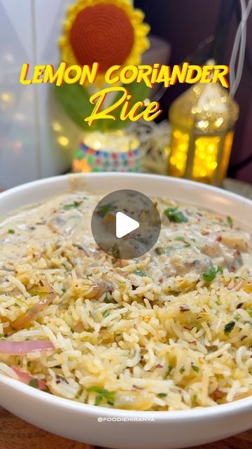 Coriander Rice Recipe, Indian Lemon Rice Recipes, Coriander Rice, Rice Lemon, Quick Lunch Recipes, Idli Recipe, Lemon Rice, Lunch Box Recipes, Quick Lunches