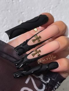 Black Long Acrylic Nail Designs, Long Fake Nails Acrylics, Xxl Black Nails, Long Square Acrylic Nails Matte, Square Acrylic Nails Dark Colors, Birthday Nails For Libras, Cute Square Nails Long, Black Nail Set Ideas, Extra Long Press On Nails