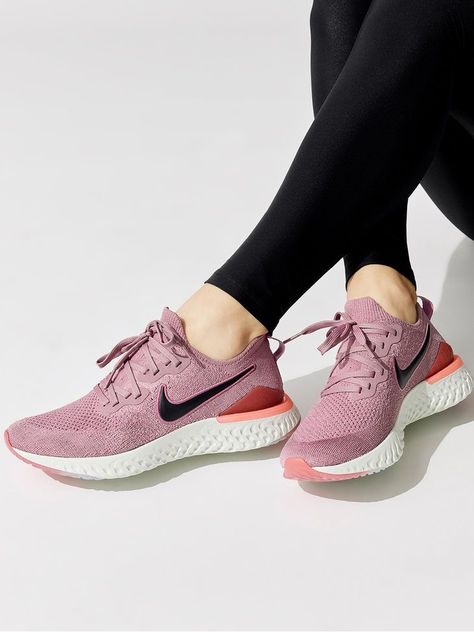 Cross Training Shoes Women, Best Workout Shoes, Skechers Shoes Women, Athletic Shoes Nike, Nike Shoes Jordans, Gym Outfits, Womens Training Shoes, Cross Training Shoes, Princess Shoes