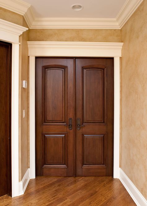 Classic Mahogany Solid Wood Front Entry Door - Double - DBI-701 DD Pintu Ganda, Mahogany Entry Doors, Mahogany Wood Doors, Pintu Interior, Baseboard Styles, Solid Wood Entry Doors, Custom Interior Doors, Solid Wood Interior Door, Stained Doors