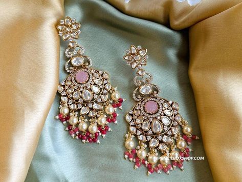 Desi Earrings, Types Of Earrings, Chandbali Earrings, Earrings Indian, Indian Earrings, Earrings Wedding, 22k Gold, Wedding Earrings, Designer Earrings