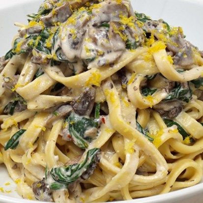 Tagliatelle Recipe, Spinach Mushroom, Creamy Pasta Dishes, Fettuccine Pasta, Ricotta Pasta, Vegetarian Main Dishes, Pasta Dinners, Spinach Recipes, Spinach Stuffed Mushrooms