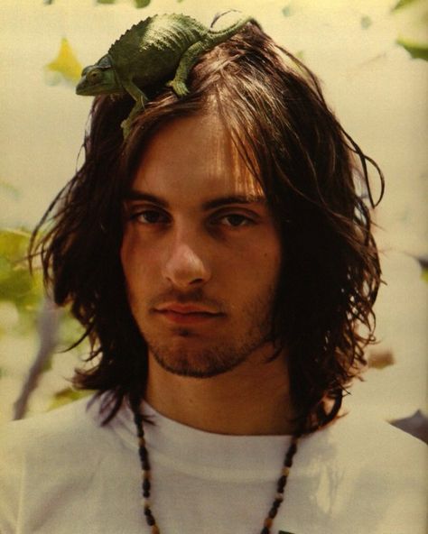 Nineties Milk on Instagram: “A long haired Tobey Maguire photographed for L'Uomo Vogue in 2000 Photographer: @bruce_weber Hair: @geralddecock Post source:…” Tobey Maguire, Hair Reference, Bright Eyes, Long Hair Styles Men, Facial Hair, Pretty Men, Hair Inspo, Mens Hairstyles, Pretty People