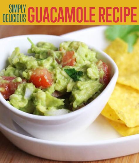 The best guacamole recipe is the easiest to prepare. This tutorial will teach you a simple guacamole recipe that suits both your child and husband's palate. Tuna Tartare Recipe, Recipe With Corn, Tuna And Avocado, Tartare Recipe, Guacamole Ingredients, Tuna Tartare, Avocado Tuna Salad, Delicious Meatloaf, Guacamole Recipe Easy