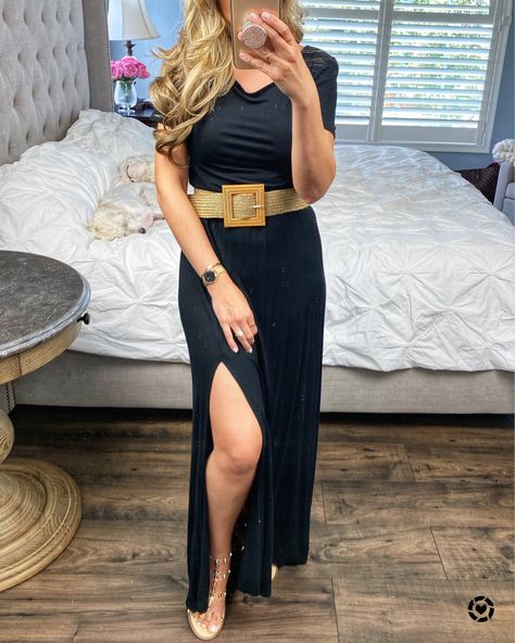 Straw Belt Outfit, Belt Outfit, Jersey Maxi Dress, Maxi Jersey Dress, Studded Sandals, Black Maxi, Black Maxi Dress, Influencer, Maxi Skirt