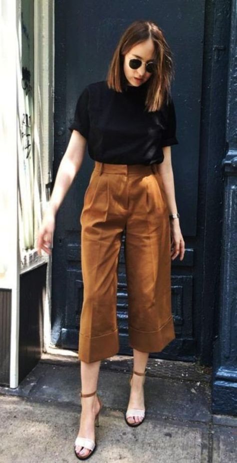 Summer Business Attire, Minimal Stil, Áo Blu, Business Attire Women, Business Outfits Women, Summer Work Outfits, Business Outfit, Casual Work Outfits, Moda Vintage