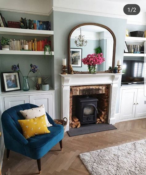 Alcove Ideas Living Room, Alcove Shelves, Alcove Ideas, Alcove Shelving, Lounge Room Styling, Snug Room, Small Lounge, Victorian Living Room, New House Living Room