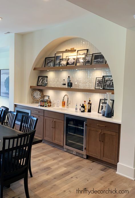 Kitchen Wall Interior Design, Arched Built In Bar Cabinet, Arched Built In Dry Bar, Kitchenette With Seating, Wall Niche Bar Ideas, Wet Bar Decorating Ideas, Built In Home Bar Designs, Living Room Off Of Kitchen, Bar Area Off Kitchen