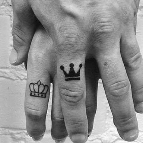 King + Queen Finger Tattoo - Best King and Queen Tattoos: Cool King and Queen Tattoo Designs and Ideas For Men and Women - Arm, Sleeve, Shoulder, Forearm, Hand, Chest, Back and Leg Tattoos #tattoos #tattoosforwomen #tattoosforguys #tattoosformen #tattooideas #tattoodesigns #tattoos #kingandqueentattoo #tattooideas Isabella Tattoo, Chess Tattoo Ideas, Crown Finger Tattoo, Queen Tattoo Designs, Girlfriend Tattoos, King Queen Tattoo, Queen Tattoos, Chess Tattoo, Tattoo Ideas For Couples