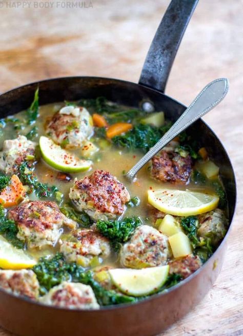 Well Nourished ⎮ Meatballs & Kale In Lemony Garlic Broth Healthy Fall Soup Recipes, Meatball Stew Recipe, Garlic Broth, Healthy Fall Soups, Meatball Stew, Tasty Meatballs, Fall Soup, Fall Soup Recipes, Fall Soups