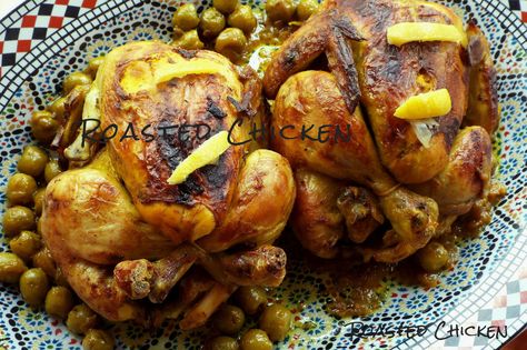 Moroccan roasted chicken Roasted Chicken Recipe, Grilled Potatoes, Whats For Lunch, Moroccan Food, Cuisine Recipes, Middle Eastern Recipes, Marinated Chicken, Arabic Food, African Food