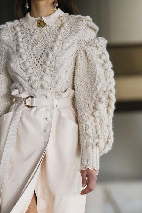 Stil Boho, Knitwear Fashion, Looks Chic, 가을 패션, Knit Fashion, Ulla Johnson, Fashion Details, Skirt Fashion, Autumn Winter Fashion