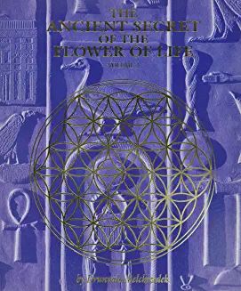 Amazon.co.uk : flower life Drunvalo Melchizedek, Flower Of Life Pattern, The Flower Of Life, Mystery School, Indigo Children, Life Book, Some Body, Ancient Mysteries, Ancient Aliens