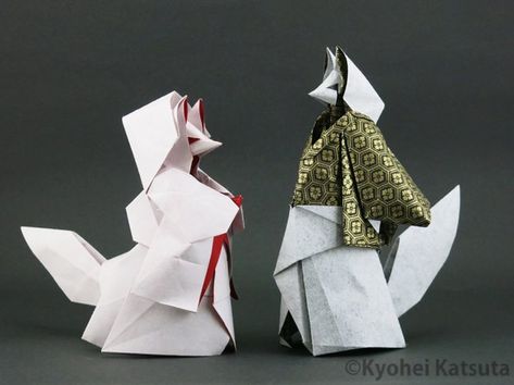 Writing A Letter, Fox Wedding, Origami Diagrams, Origami Patterns, To Express Your Feelings, Write A Letter, Dragon Crafts, Origami Bird, Origami Paper Art