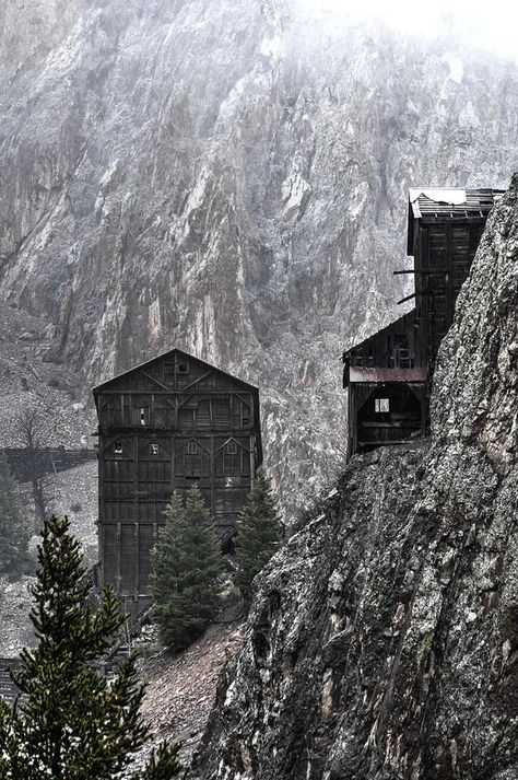 Historical Mining Town of Creede, CO USA Mining Town, Colorado Art Prints, Colorado Mines, Colorado Art, Shot Photo, Mountain Town, Old Barns, Ghost Towns, National Geographic Photos