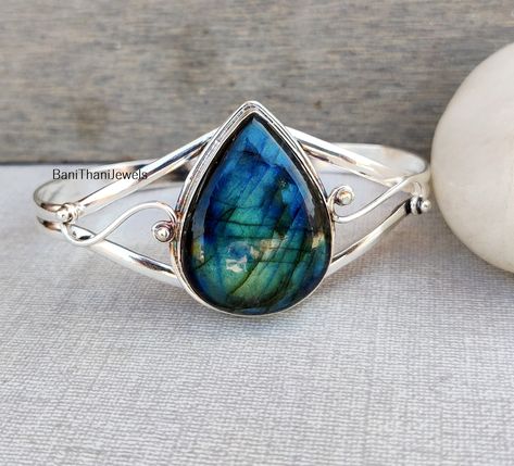 https://www.etsy.com/in-en/listing/1403075510/labradorite-bangle-labradorite-bracelet Bani Thani, Silver Anniversary Gifts, Soldered Jewelry, Gemstone Bangle, Labradorite Bracelet, Boss Gift, Silver Anniversary, Sterling Silver Bangle, Handmade Bangles