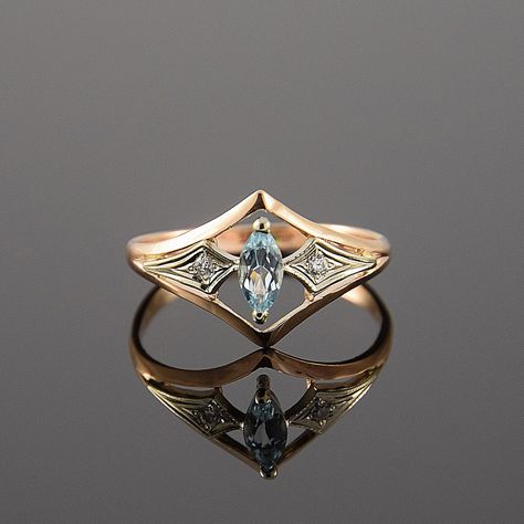 Art deco ring, Topaz ring, Gold art deco ring, Topaz ring gold, Blue stone ring, Blue topaz ring, Geometric ring by JewelryAsteria on Etsy https://www.etsy.com/listing/255354124/art-deco-ring-topaz-ring-gold-art-deco Gold Topaz Ring, Topas Ring, Bijoux Art Deco, Bijoux Art Nouveau, Ring Marquise, Engagement Ring Rose Gold, Marquise Ring, Blue Stone Ring, Art Deco Engagement