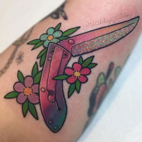 Gabby Maravelas (@stabbygabby) • Instagram photos and videos Tattoo Sparkle Effect, Girly Knife Tattoo, Minneapolis Tattoo, Sparkle Tattoo, Witch Things, Knife Tattoo, 13 Tattoos, Awesome Tattoo, Amazing Tattoos